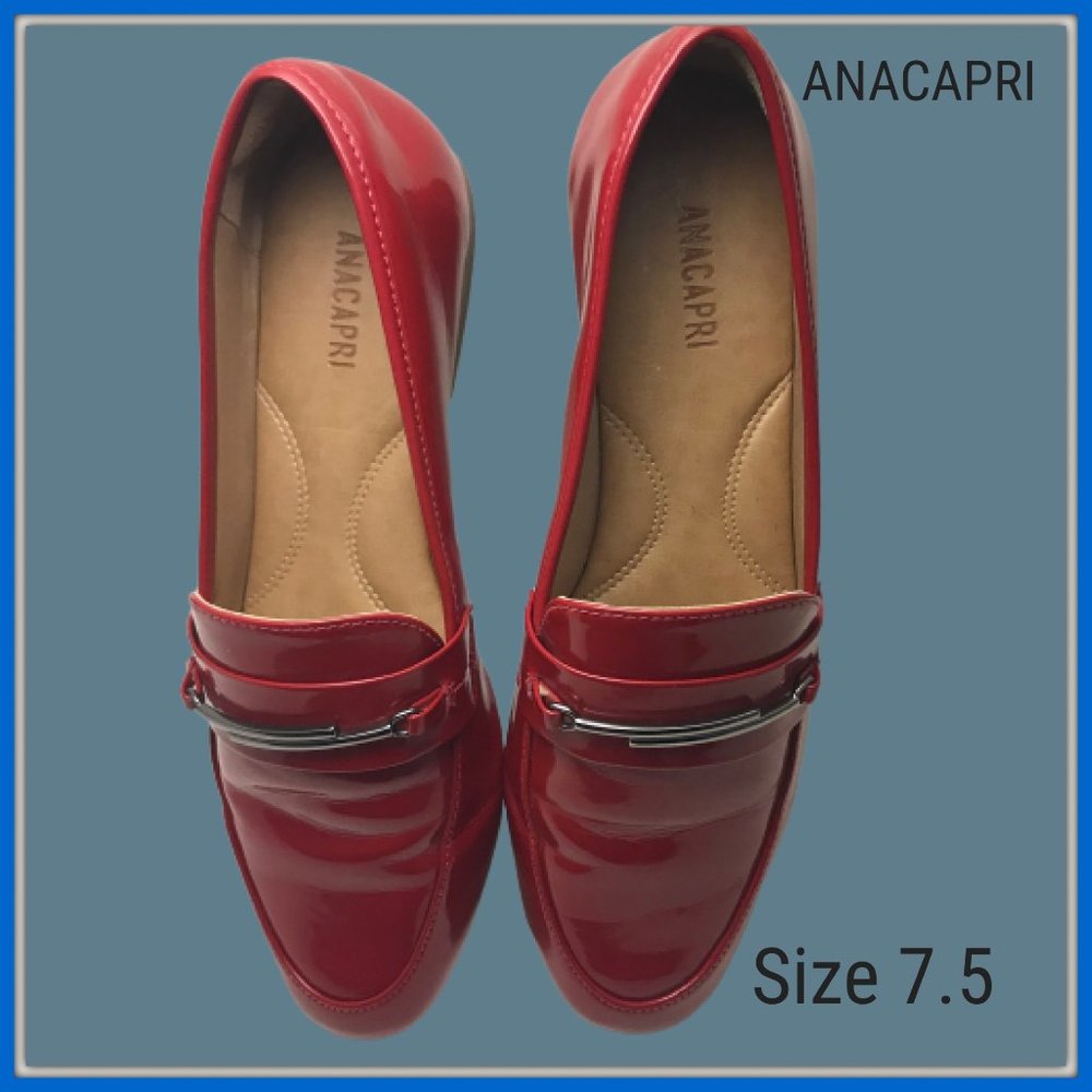 Anacapri Women's Red  Loafer Size 7.5